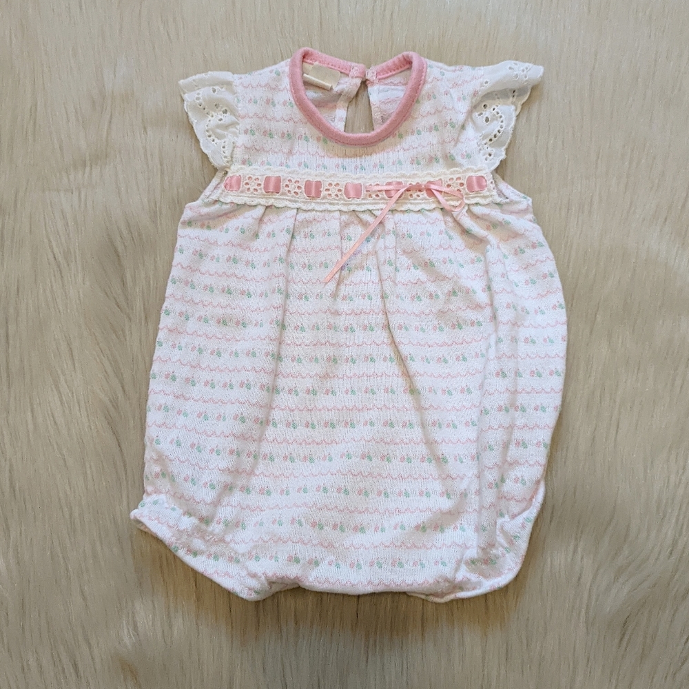 Vintage Health-Tex white, pink and green floral onesie size 6 months